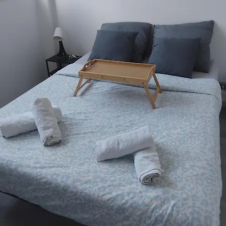 2 Avec Internet - Entree Autonome * Brest